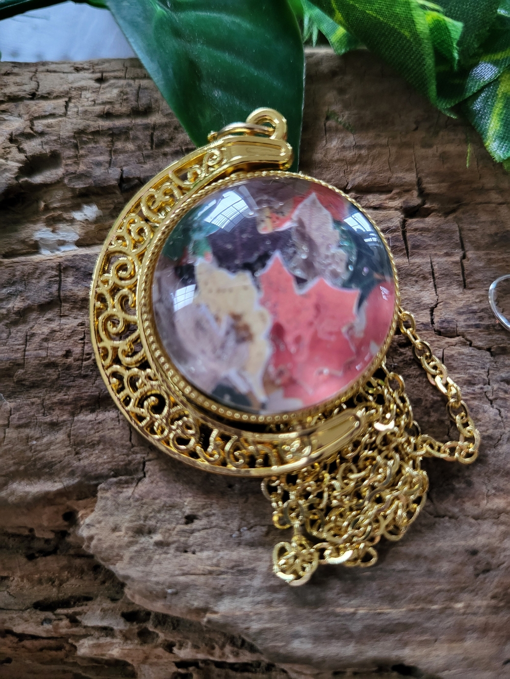 Gold Toned Leaf Double Sided Necklace Under Glass Cabachon
